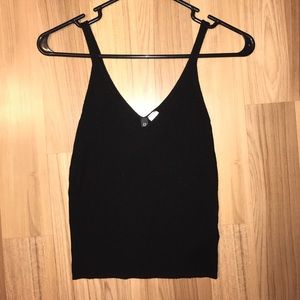 Black knit ribbed crop top